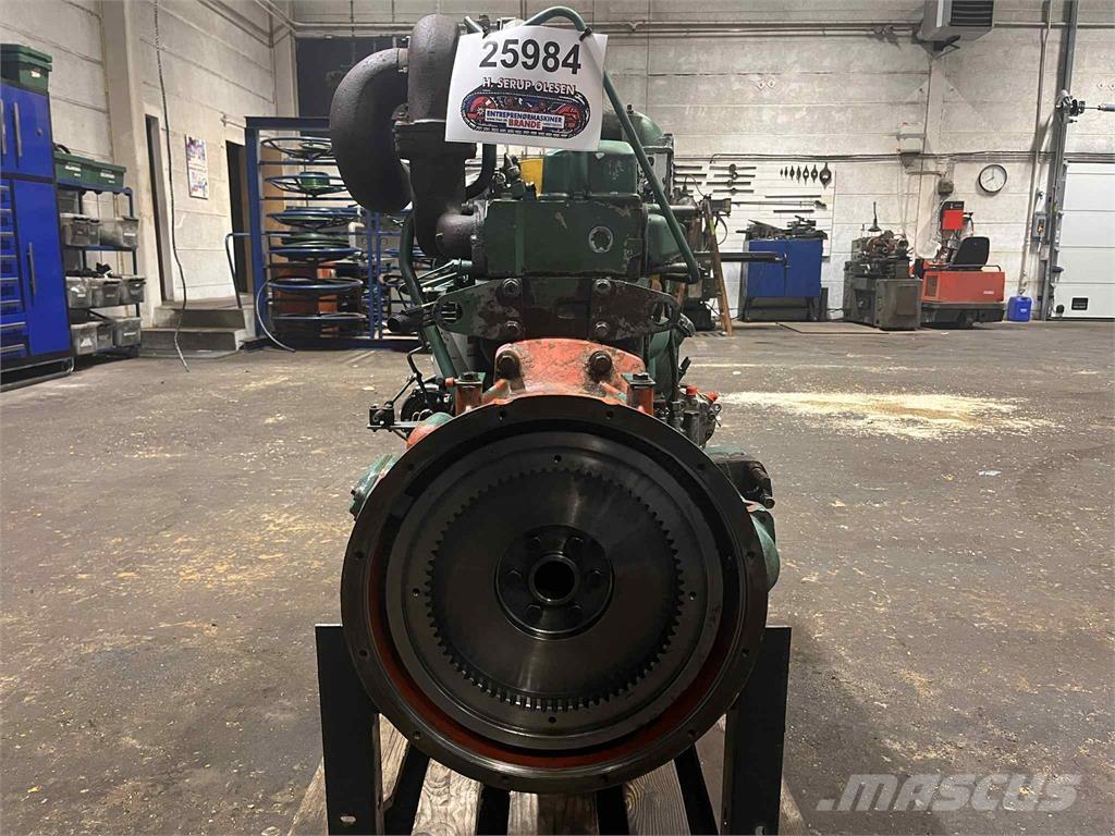 Volvo TD61GD motor Motorji