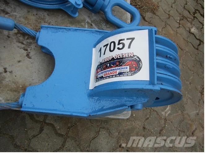  Wireblok med 4 wirehjul Rezervni deli in oprema za dvigala