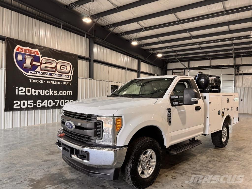 Ford F-250 Komunalna vozila