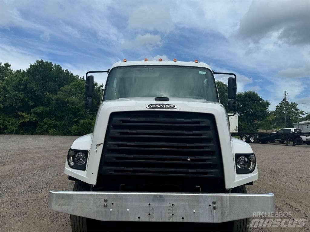 Freightliner 108SD Komunalna vozila