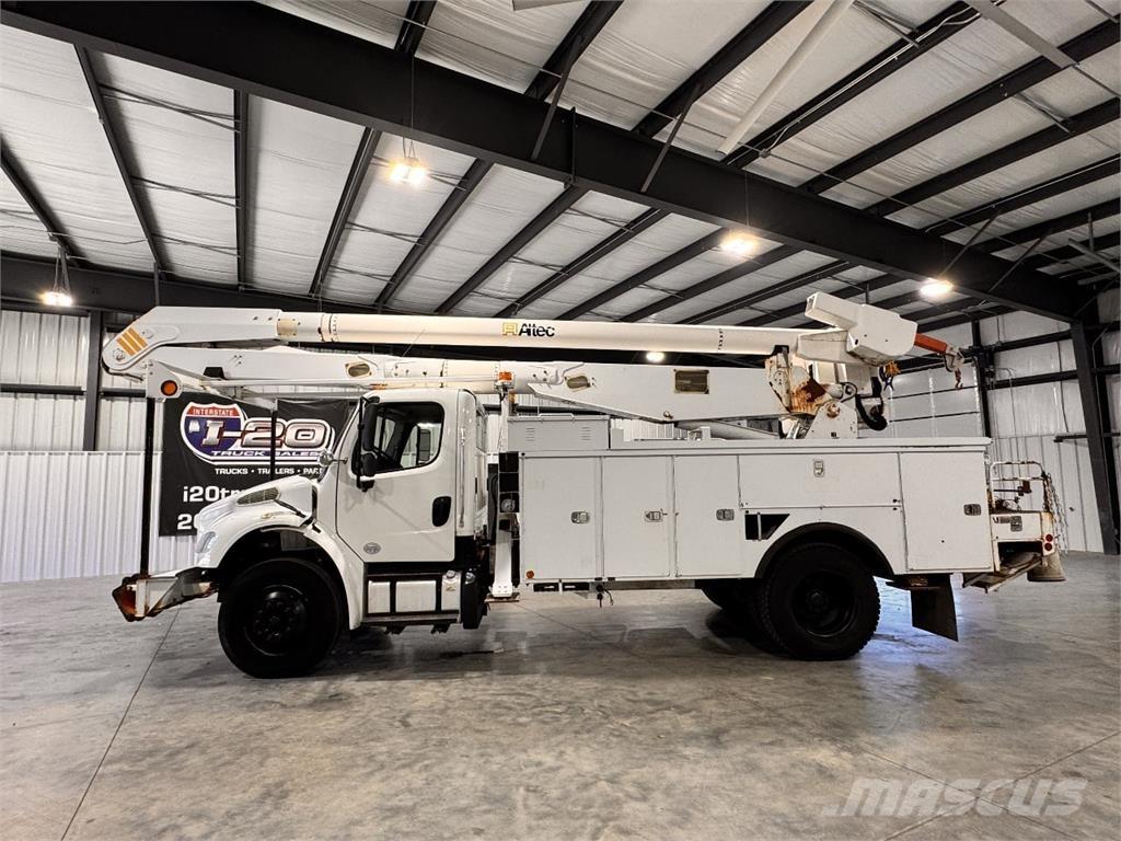 Freightliner M2 Avtokošare