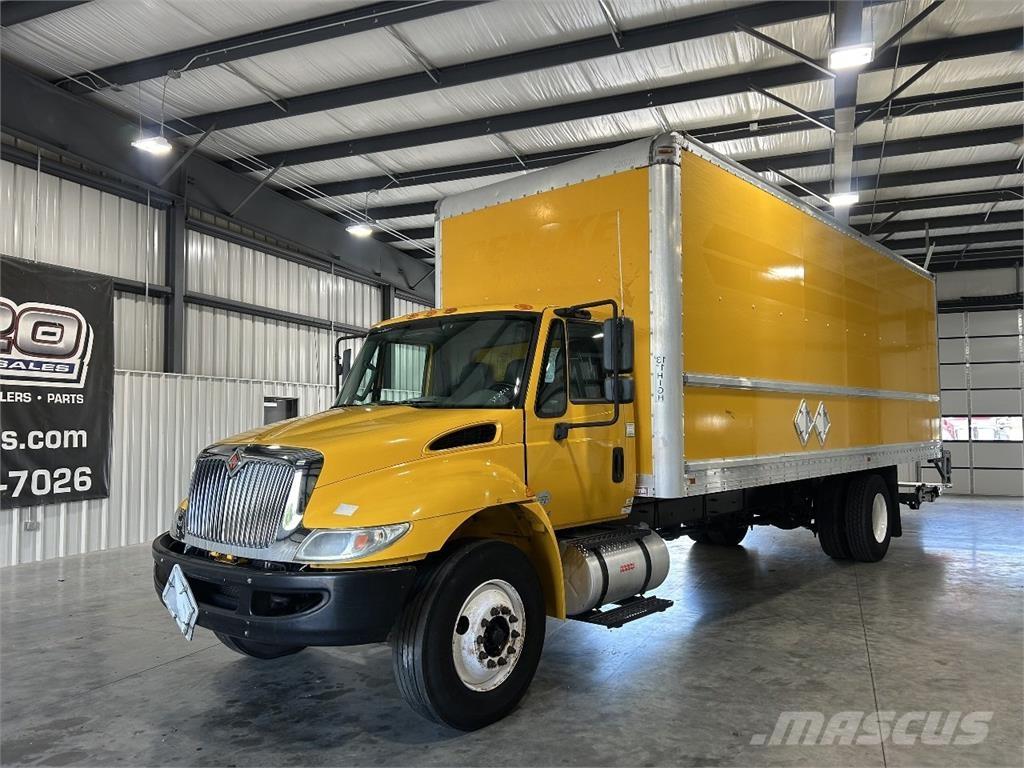 International 4300 Tovornjaki zabojniki