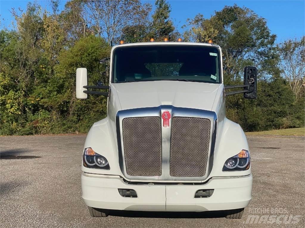 Kenworth T680 Vlačilci