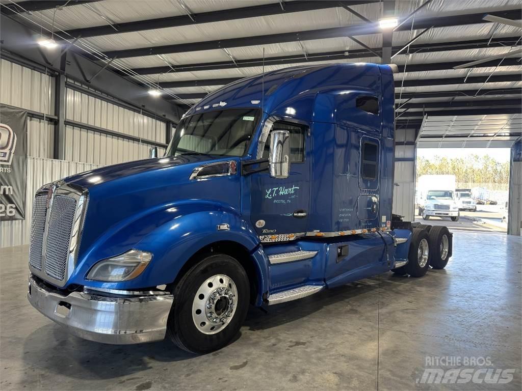 Kenworth T680 Vlačilci
