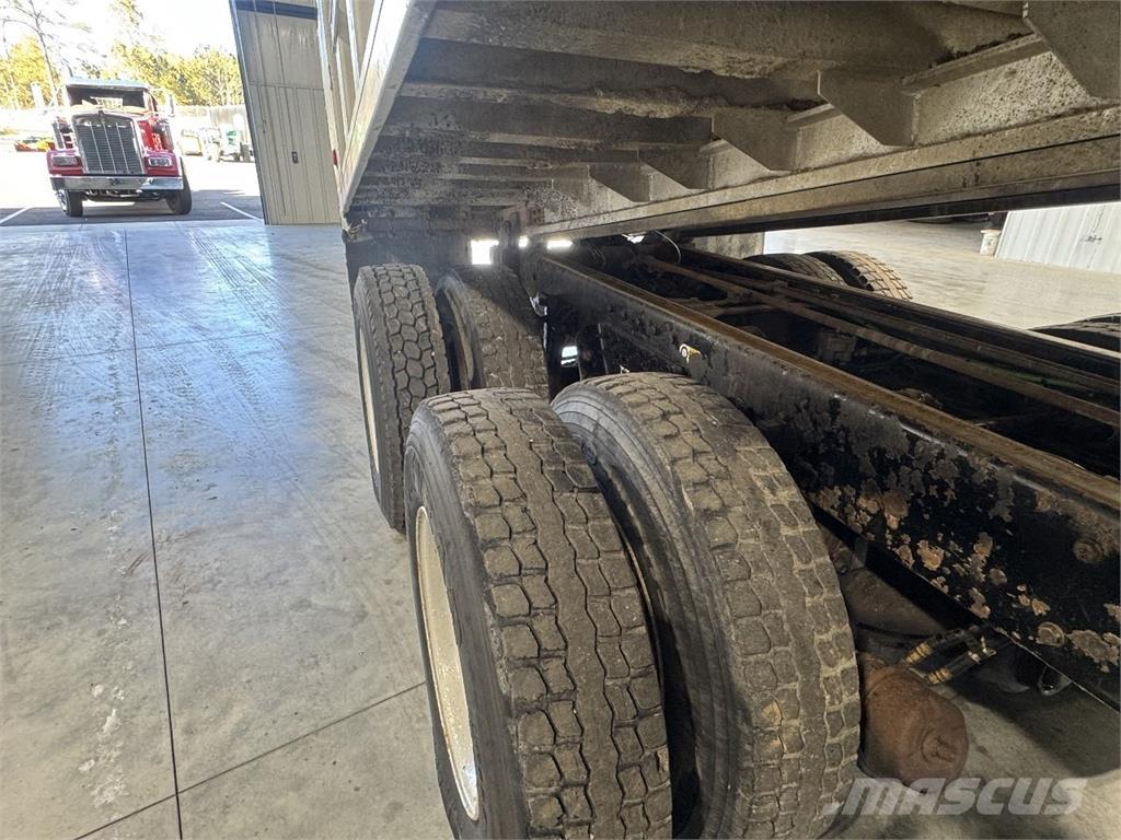 Kenworth T800 Kiper tovornjaki