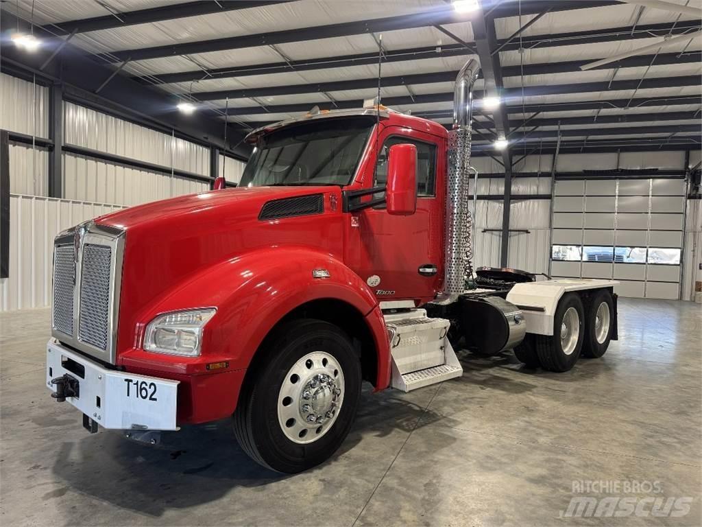 Kenworth T880 Vlačilci