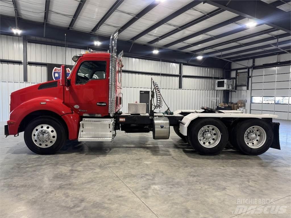 Kenworth T880 Vlačilci