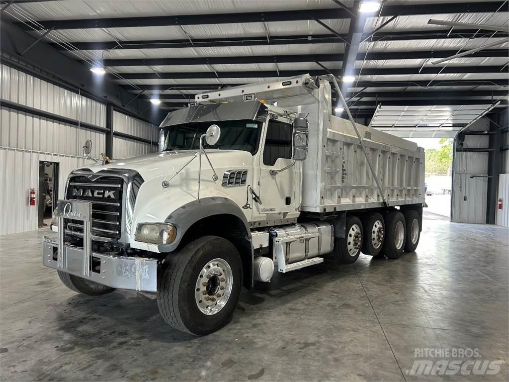 Mack GU713 Kiper tovornjaki