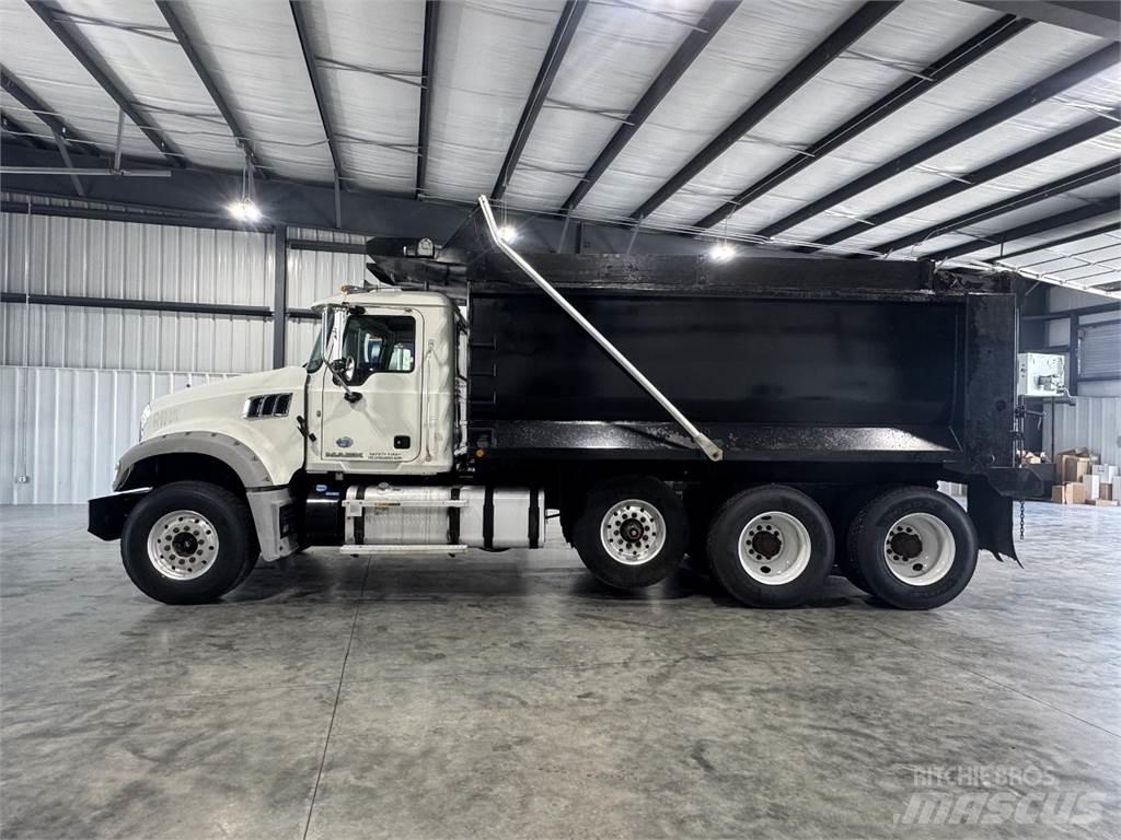 Mack GU713 Kiper tovornjaki
