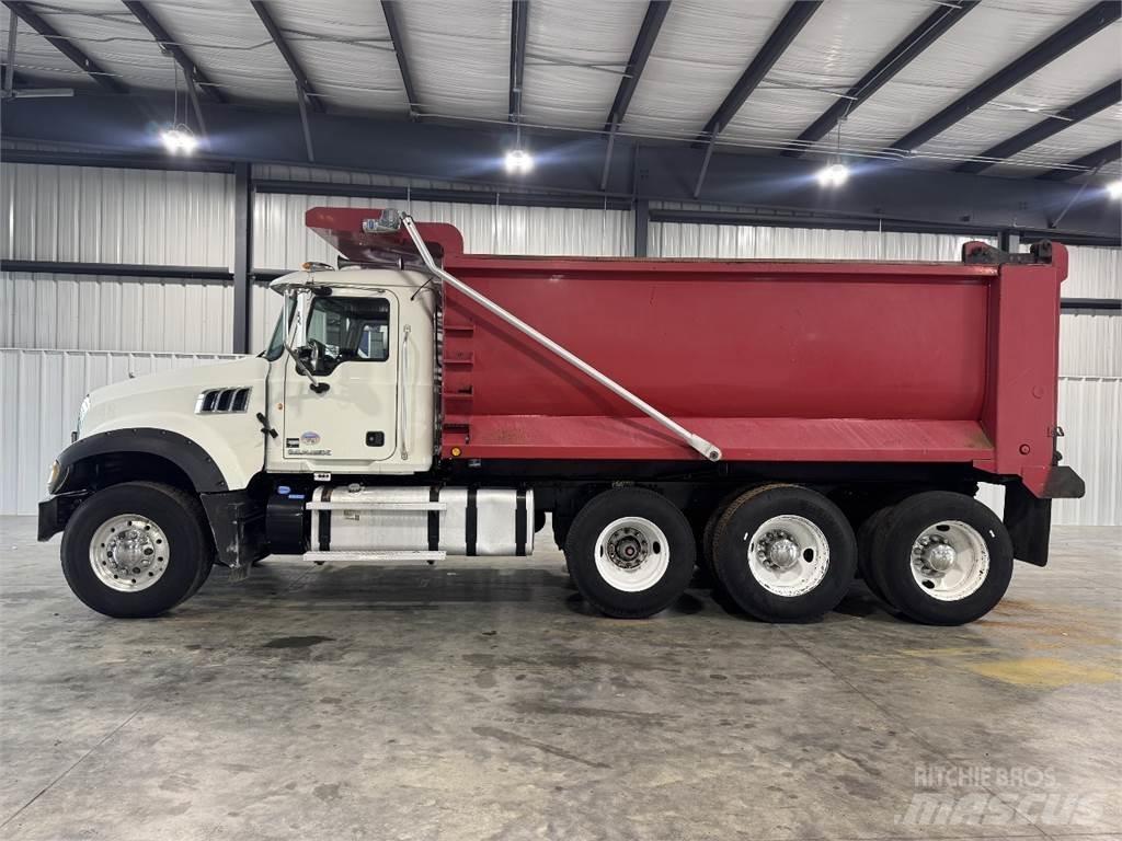 Mack GU713 Kiper tovornjaki