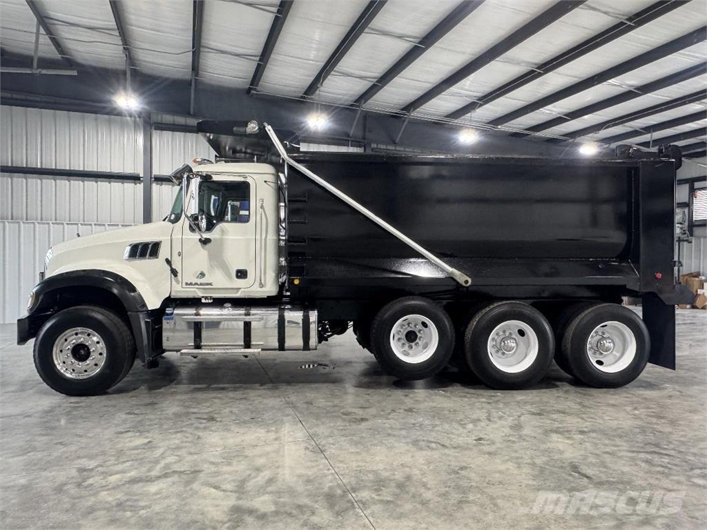 Mack GU713 Kiper tovornjaki