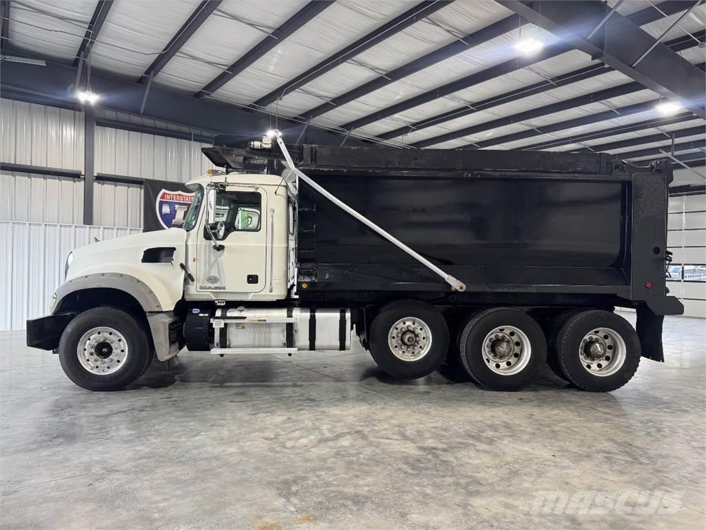 Mack GU713 Kiper tovornjaki
