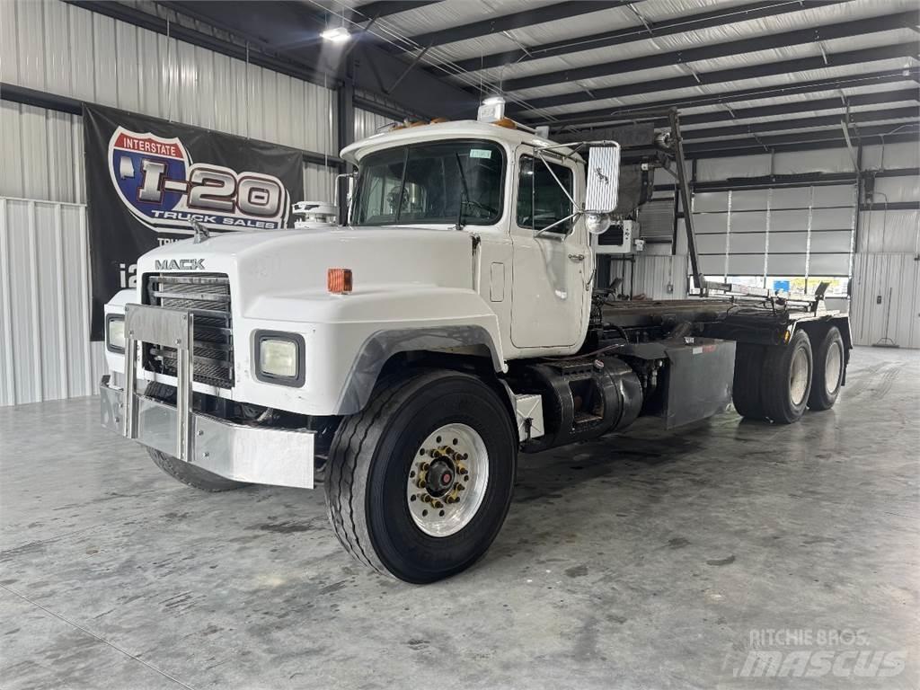 Mack RD690S Kontejnerski tovornjaki