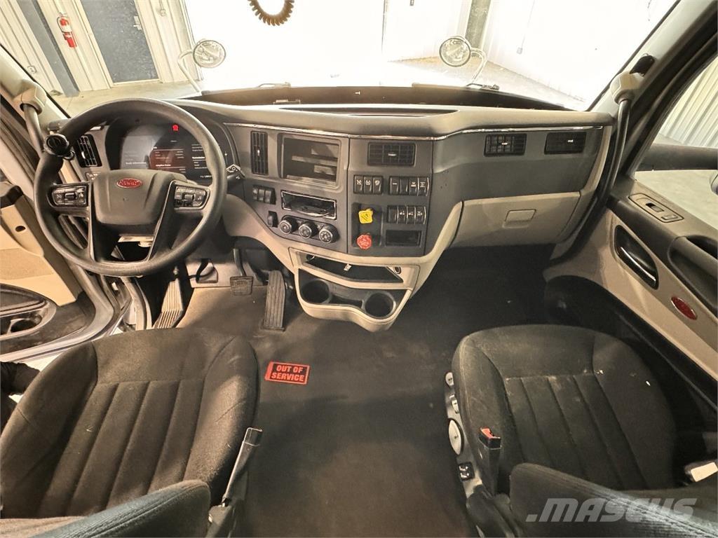 Peterbilt 567 Vlačilci