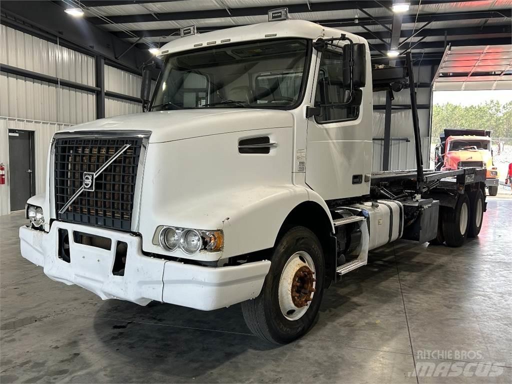 Volvo VHD Kontejnerski tovornjaki