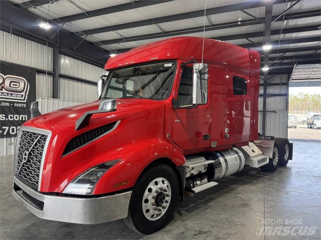 Volvo VNL64T740 Vlačilci