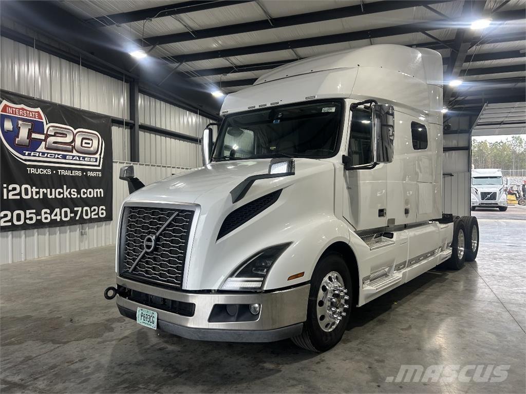 Volvo VNL64T740 Vlačilci