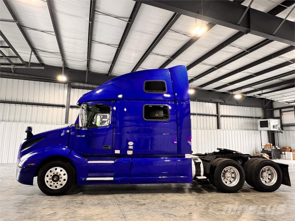 Volvo VNL860 Vlačilci