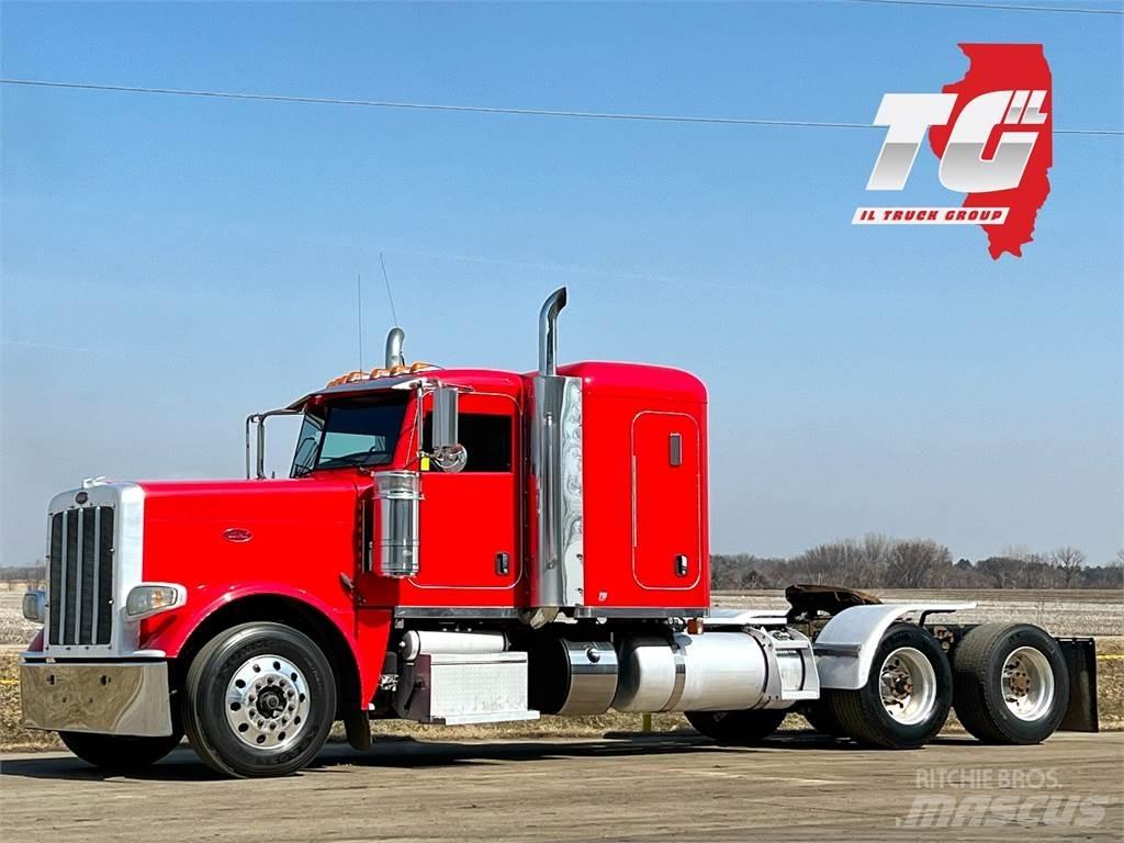 Peterbilt 388 Vlačilci