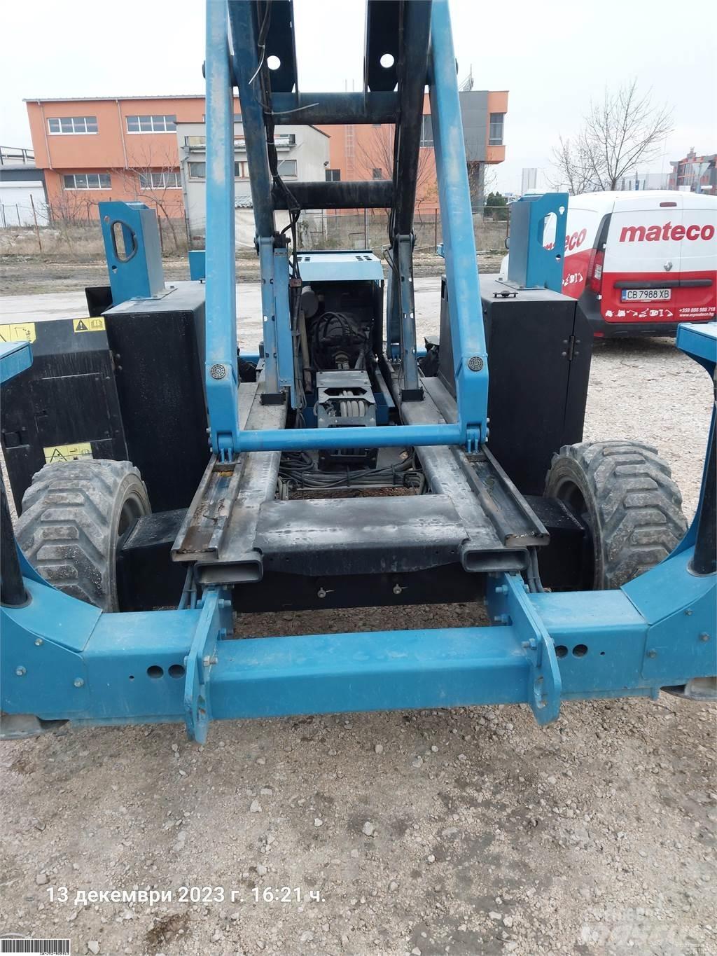 Genie GS4390RT Škarjaste dvižne ploščadi