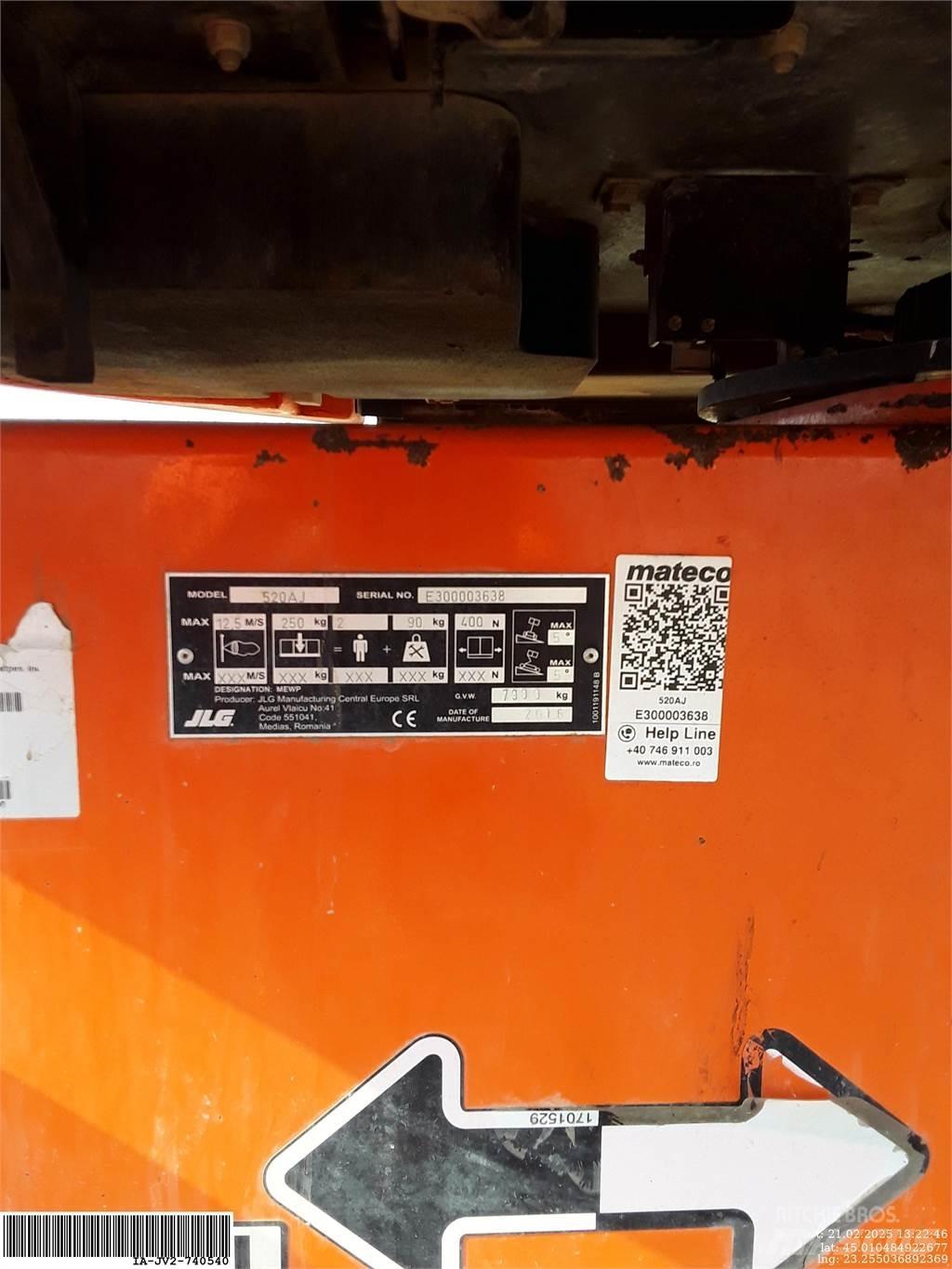 JLG 520AJ Zglobne dvižne ploščadi