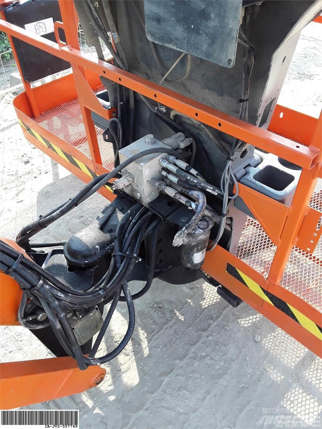 JLG 860SJ Zglobne dvižne ploščadi