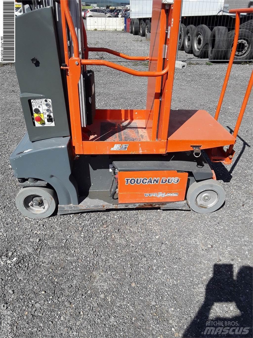 JLG Toucan duo Vertikalna dvigala