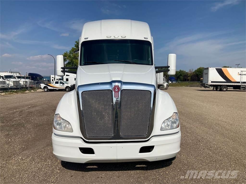 Kenworth T680 Vlačilci
