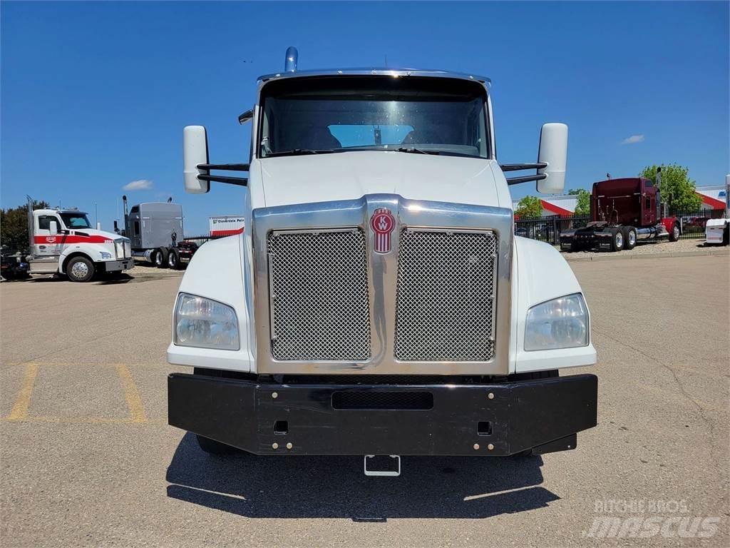 Kenworth T880 Tovornjaki-šasije