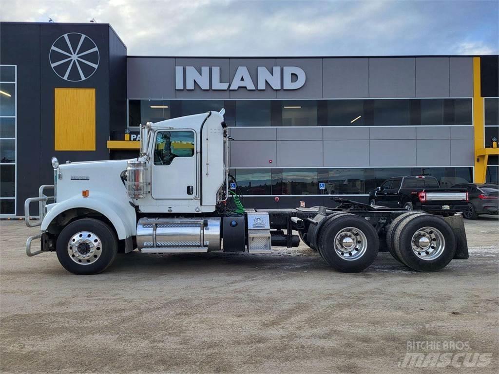 Kenworth W900 Tovornjaki-šasije