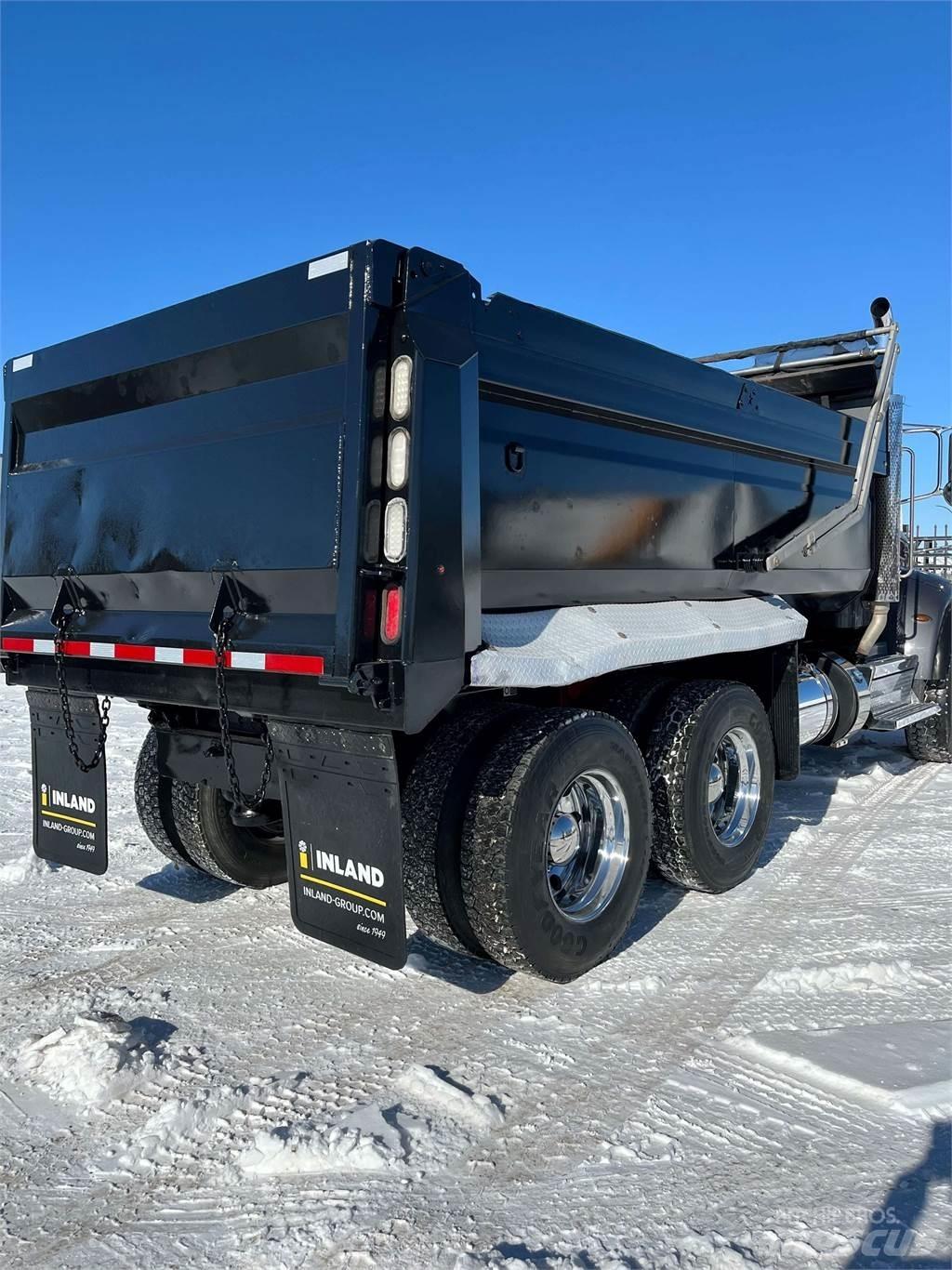 Peterbilt 348 Kiper tovornjaki