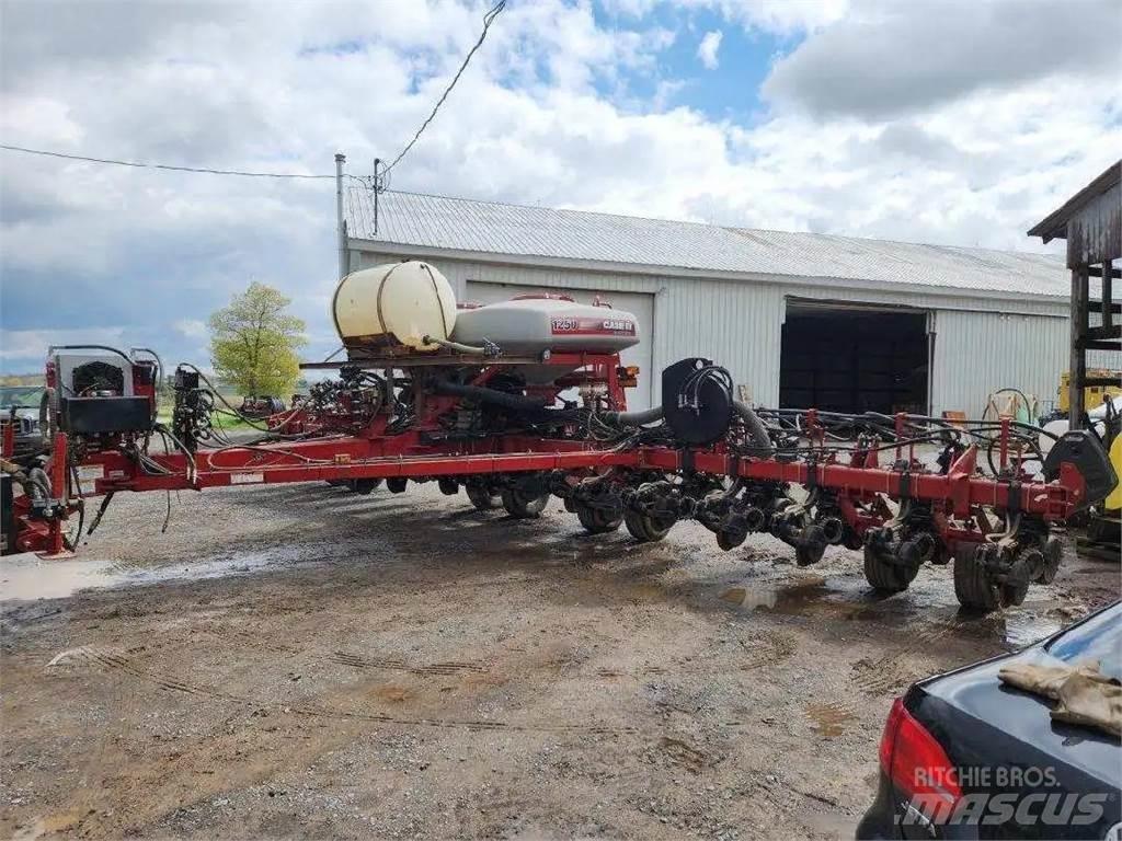 Case IH 1250 Drugi deli