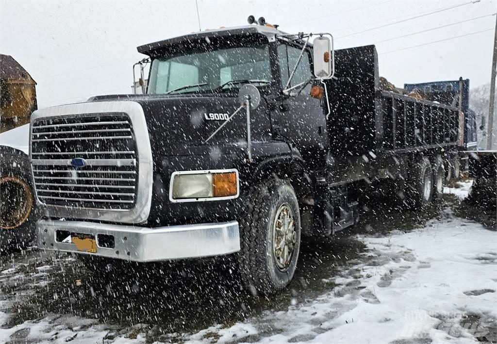Ford L9000 Drugi deli