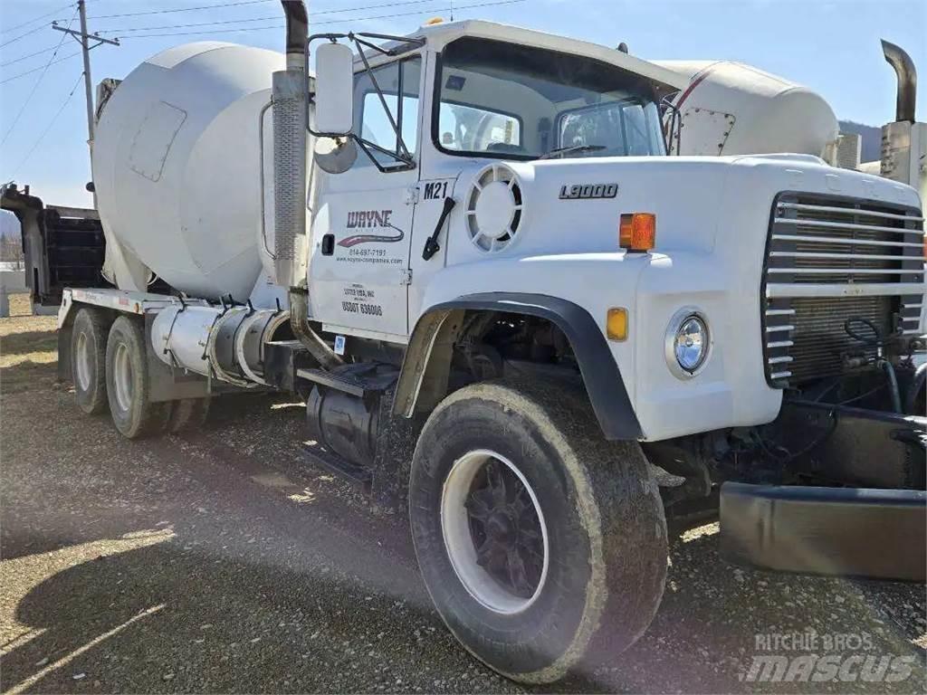 Ford L9000 Drugi deli