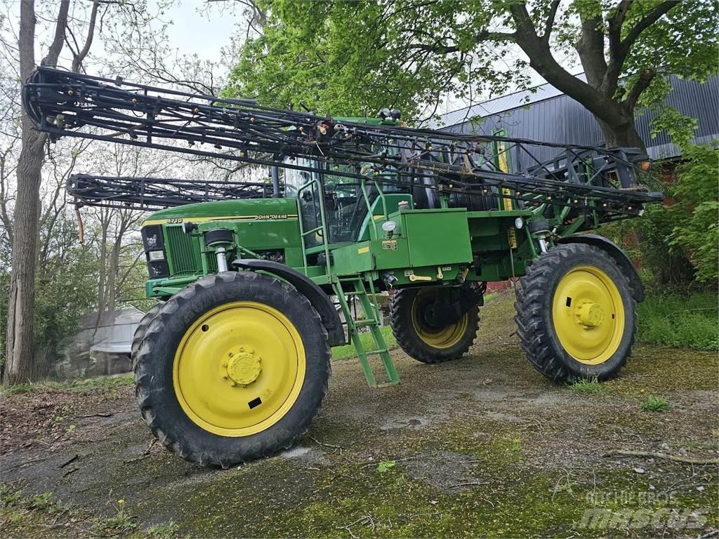 John Deere 4710 Drugi deli