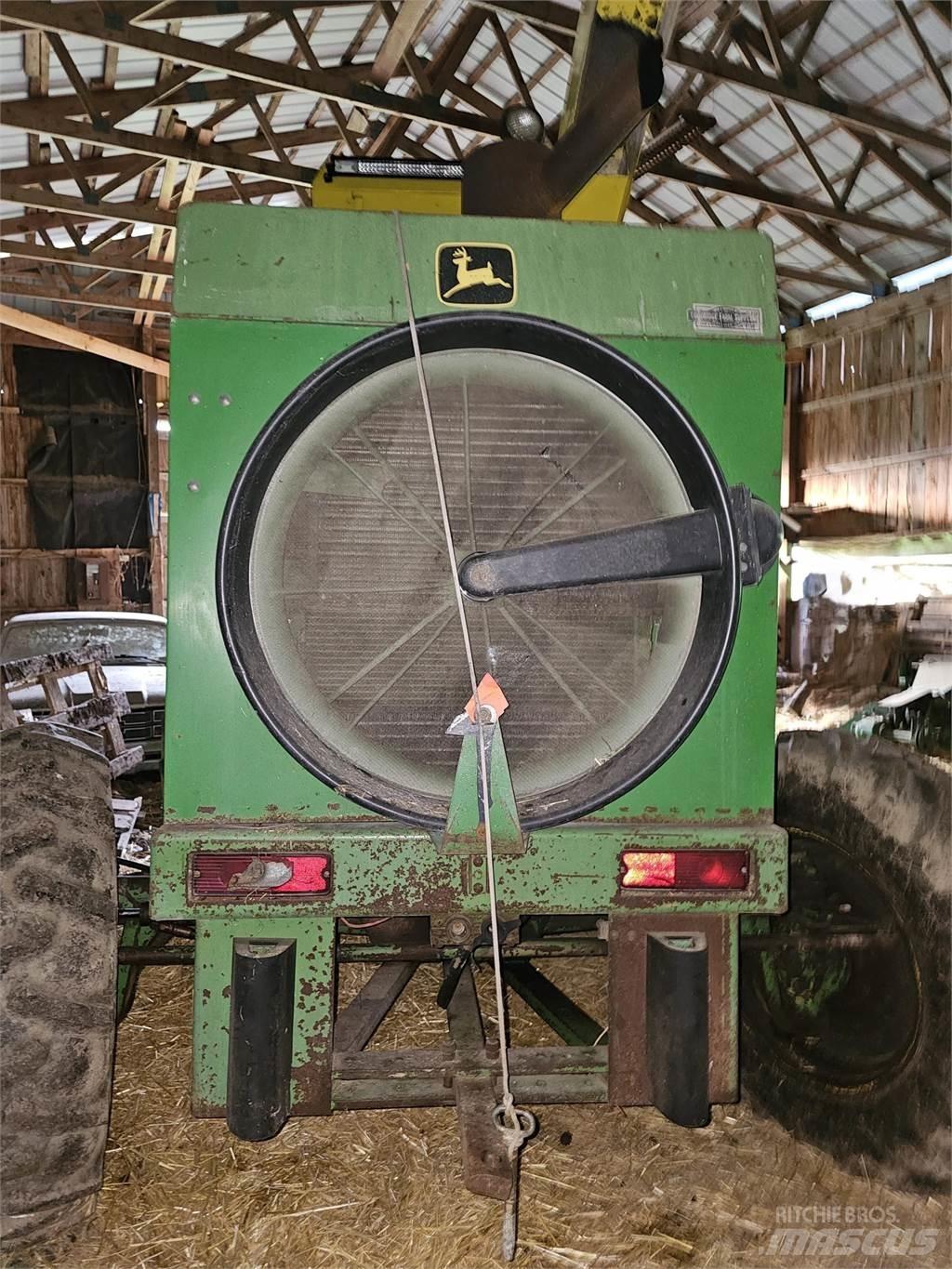 John Deere 5460 Drugi deli