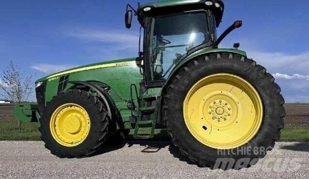 John Deere 8285r Traktorji