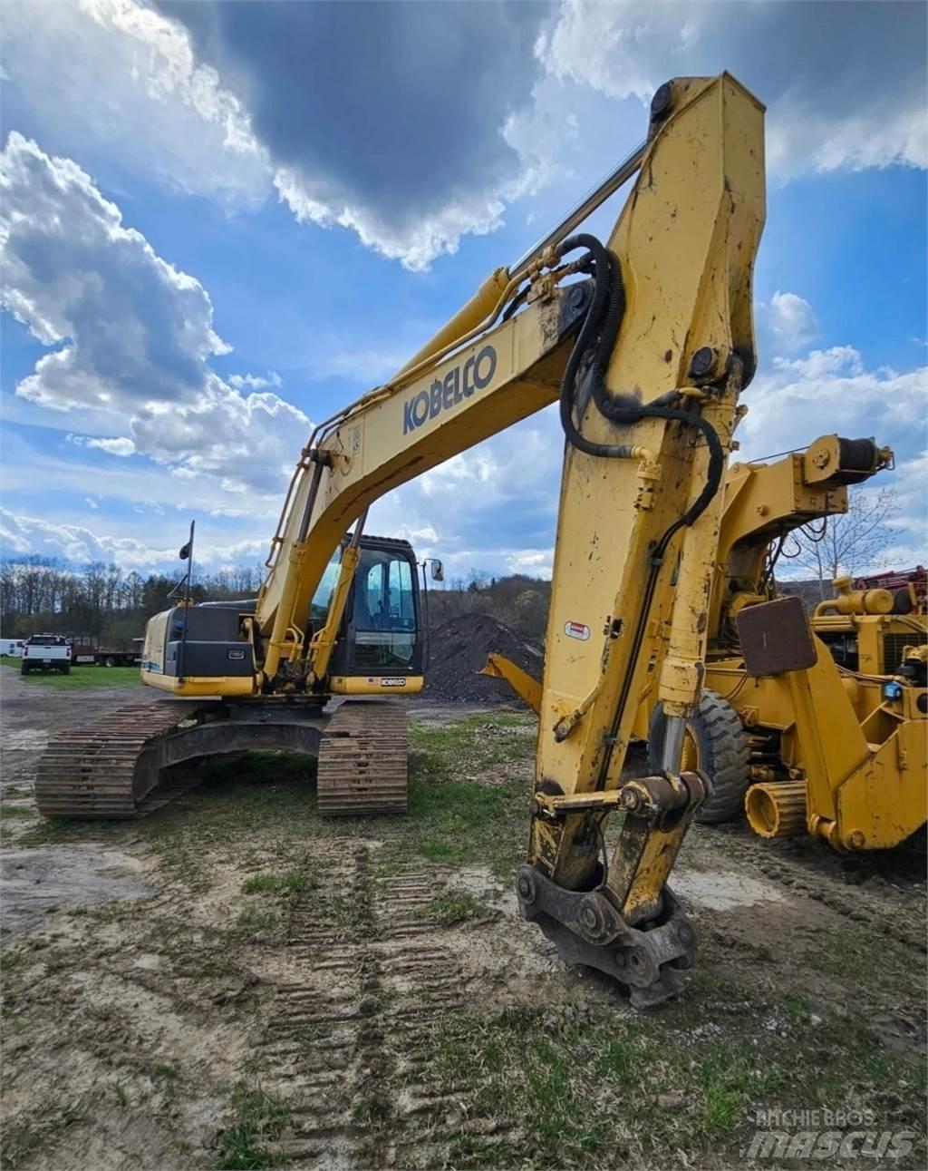 Kobelco Sk210LC Bagri goseničarji