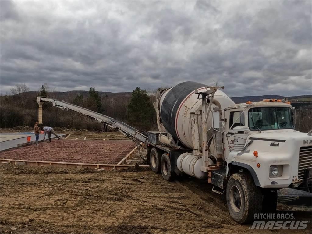 Mack DM690S Drugi deli