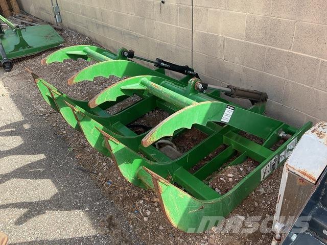  60 in Grapple Grabeži