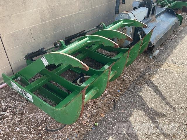  60 in Grapple Grabeži