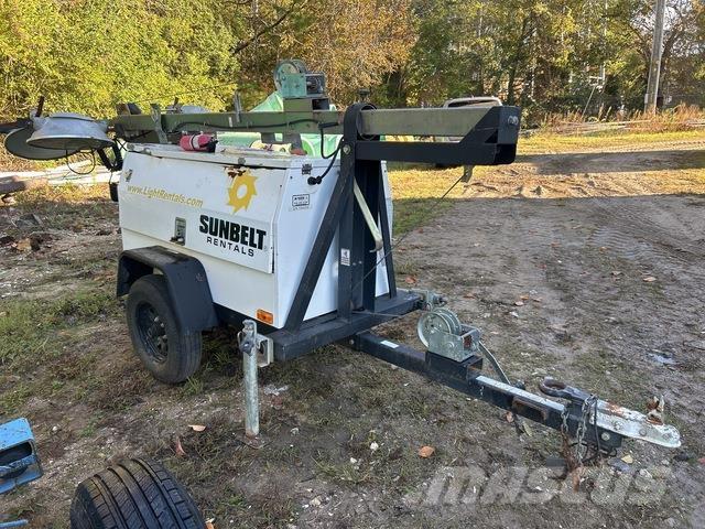 Atlas QLT M10 Svetlobni stolpi