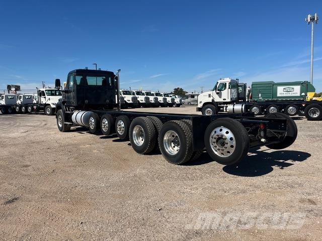 Autocar DC64 Kabine in notranjost