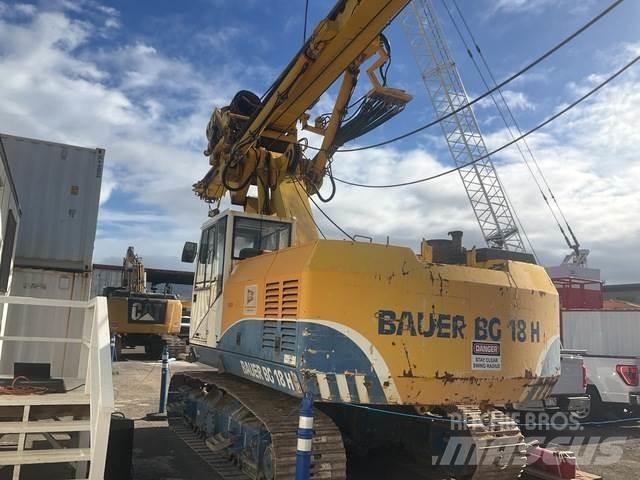 Bauer BG18H Težki vrtalni stroji