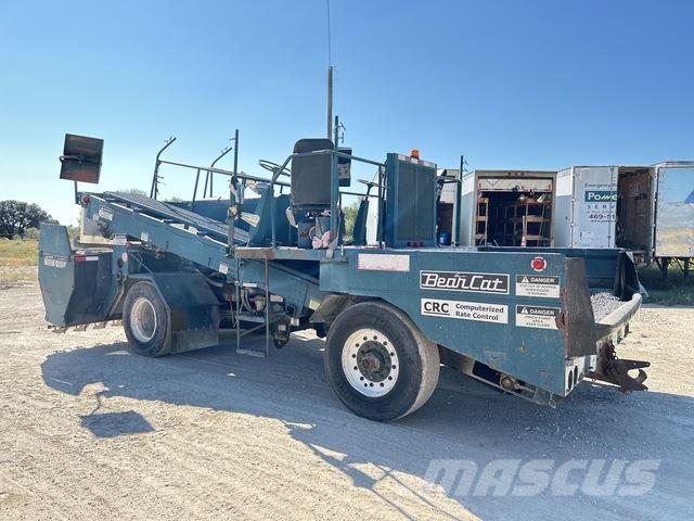  Bearcat Trosilci peska in soli