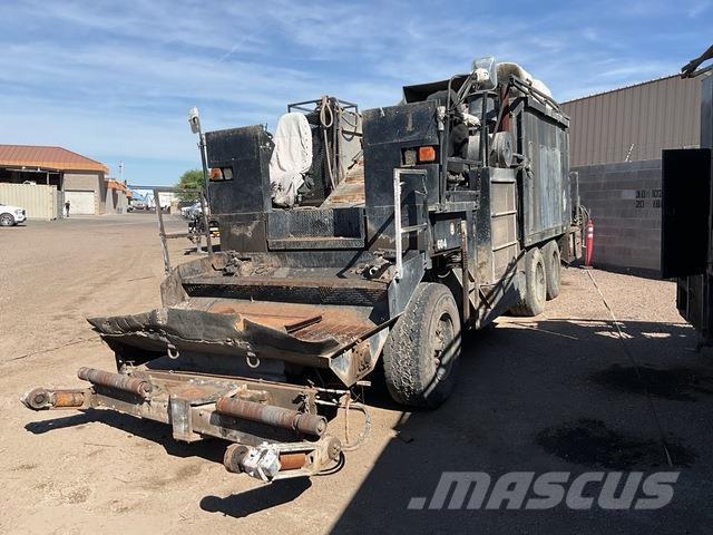 Bergkamp M1 Asfaltni finišerji