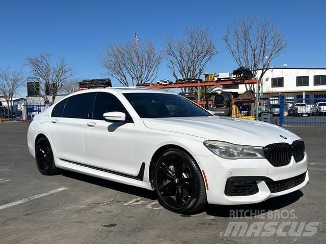BMW 750I Avtomobili