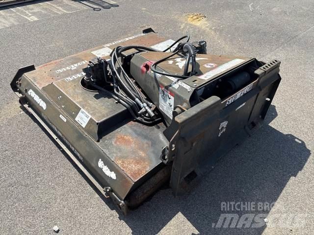 Bobcat  Vrtni traktor kosilnice
