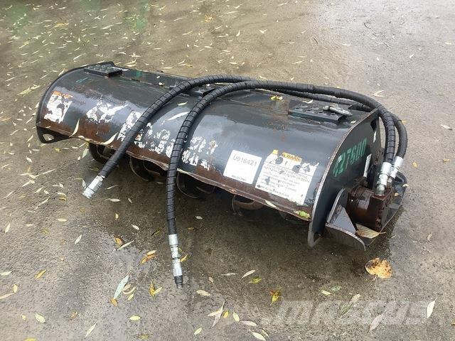 Bobcat  Rotacijske brane in multikultivatorji