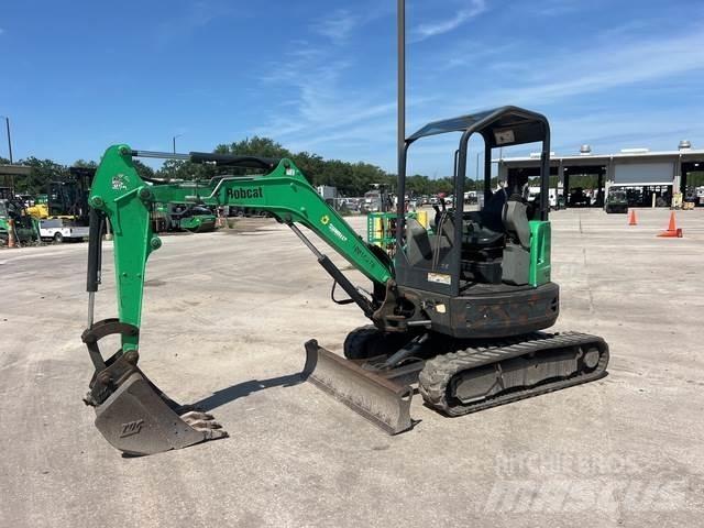 Bobcat E26 Bagri goseničarji